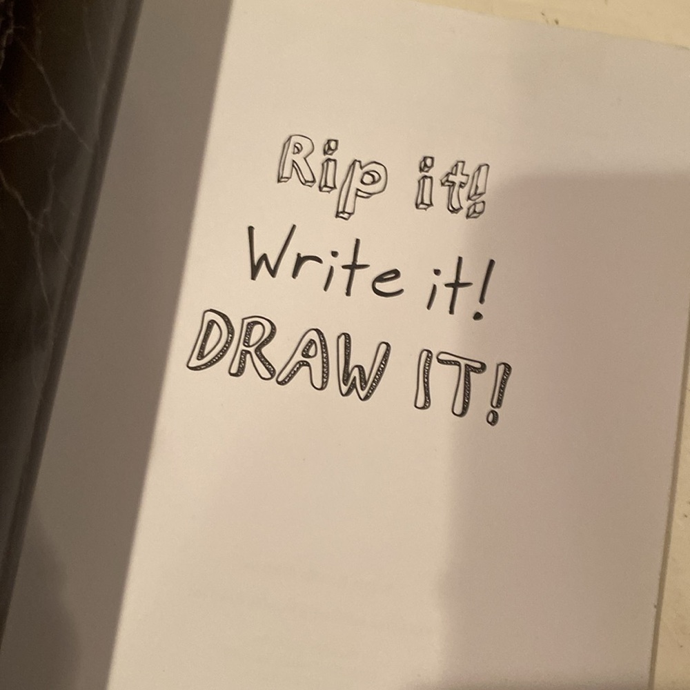 NWT “ Rip it, Write it, Draw it!” - Picture 3 of 6
